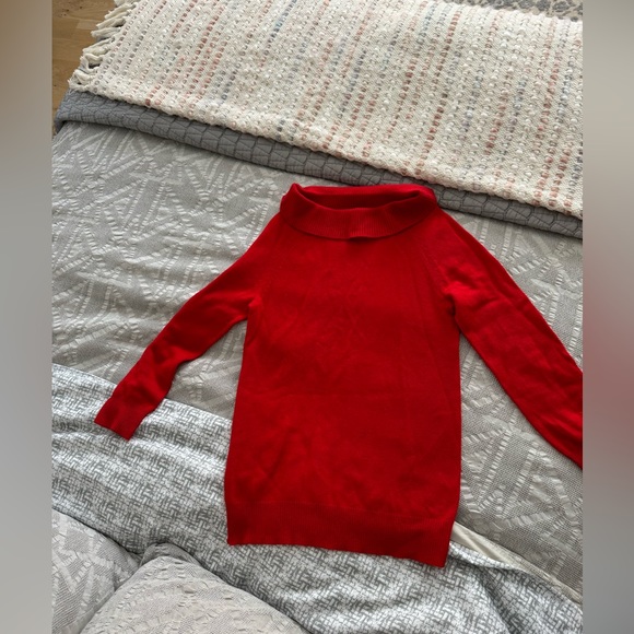 JCrew Cashmere Tabitha Popover - Picture 2 of 5